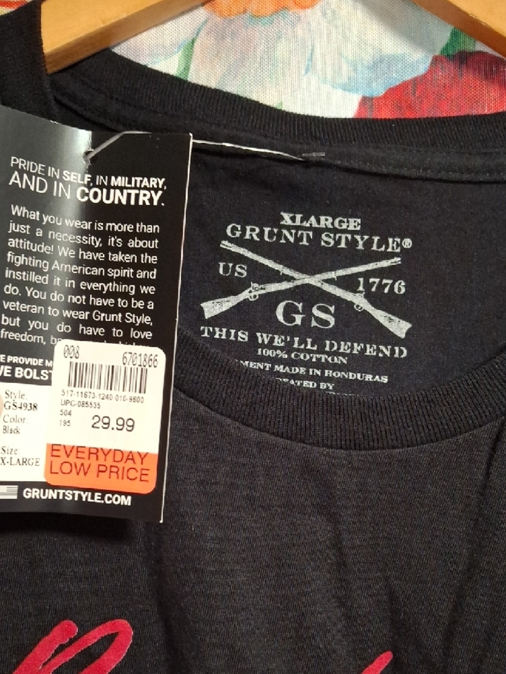 Grunt Style Women's Black Tee with Red & White 'Beautiful & Dangerous' Graphic - Picture 2 of 3